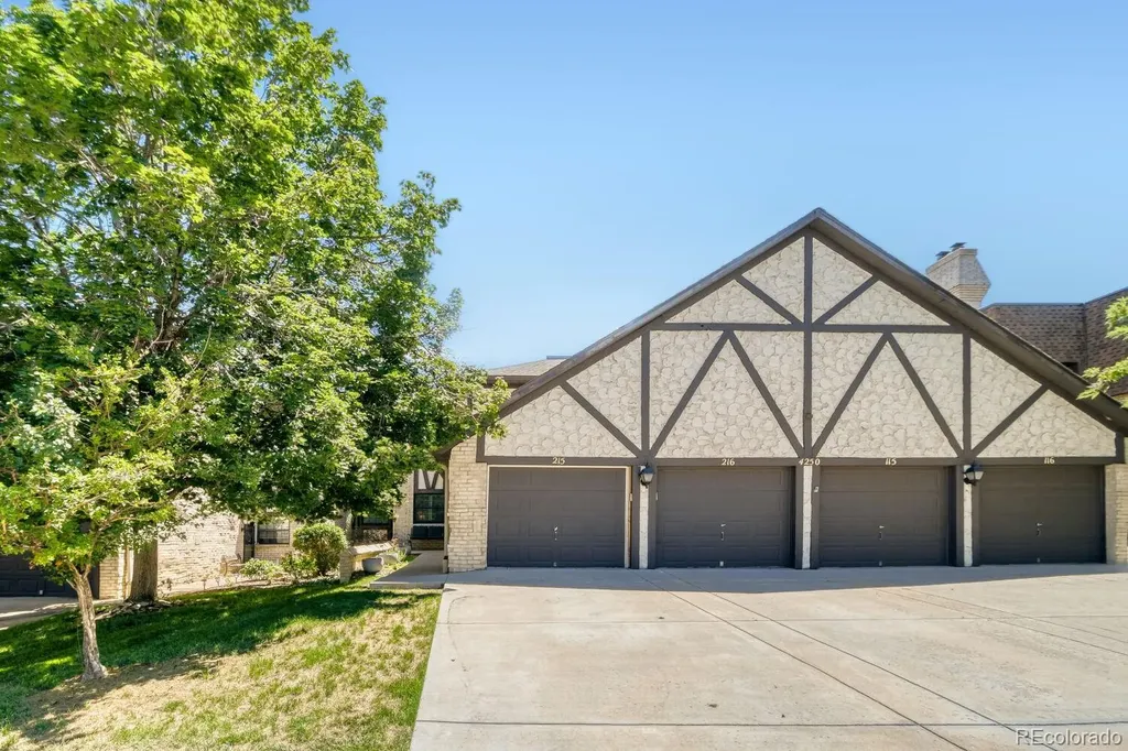 4250 S Olive Street Denver CO 80237