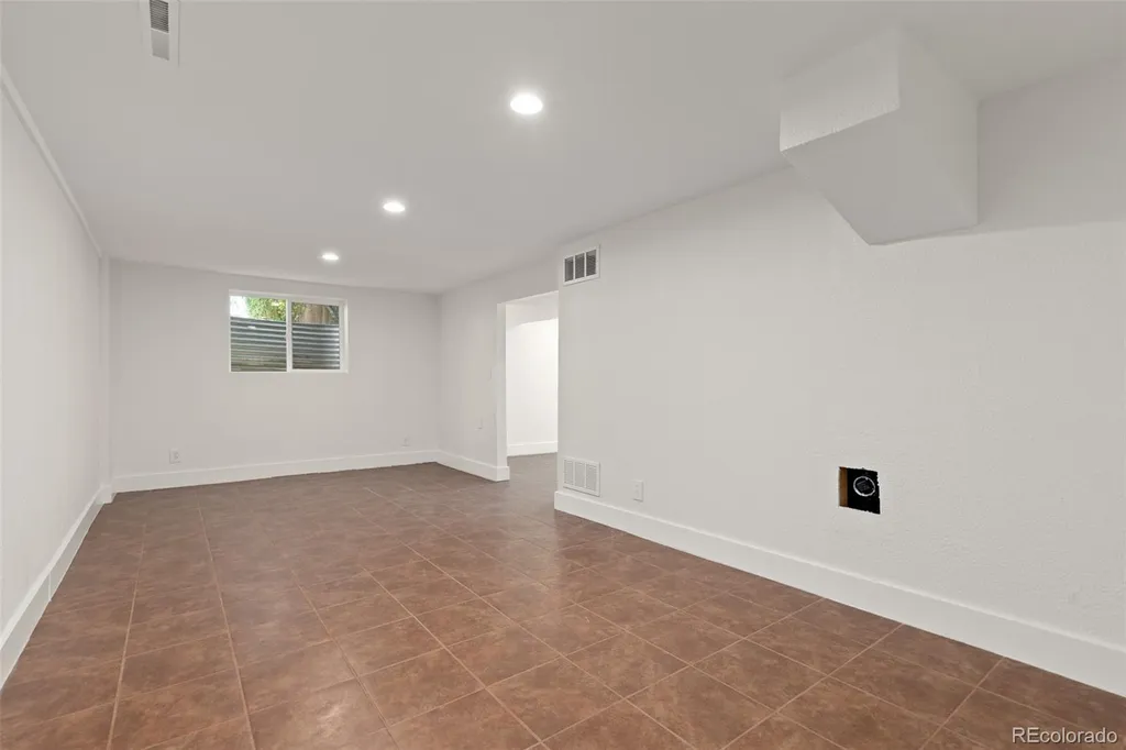 1046 E 6th Circle Broomfield CO 80020