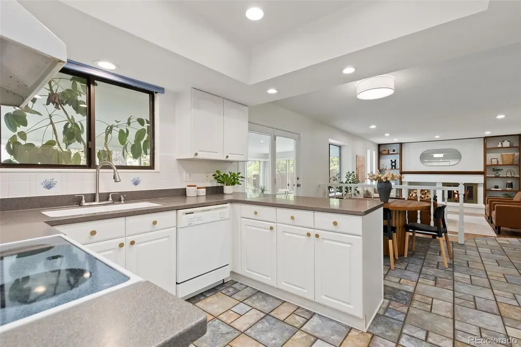 1046 E 6th Circle Broomfield CO 80020
