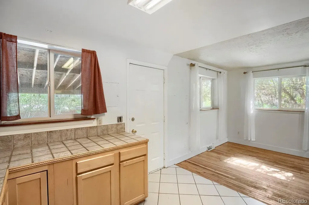 2201 W 55th Avenue Denver CO 80221