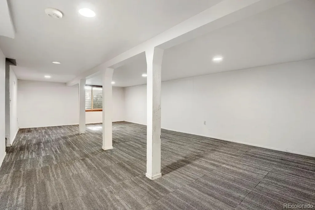 2201 W 55th Avenue Denver CO 80221