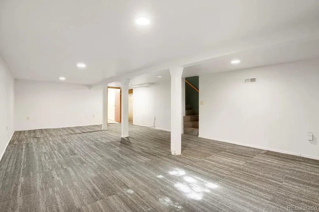 2201 W 55th Avenue Denver CO 80221