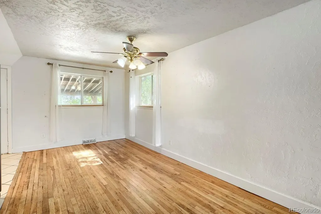 2201 W 55th Avenue Denver CO 80221