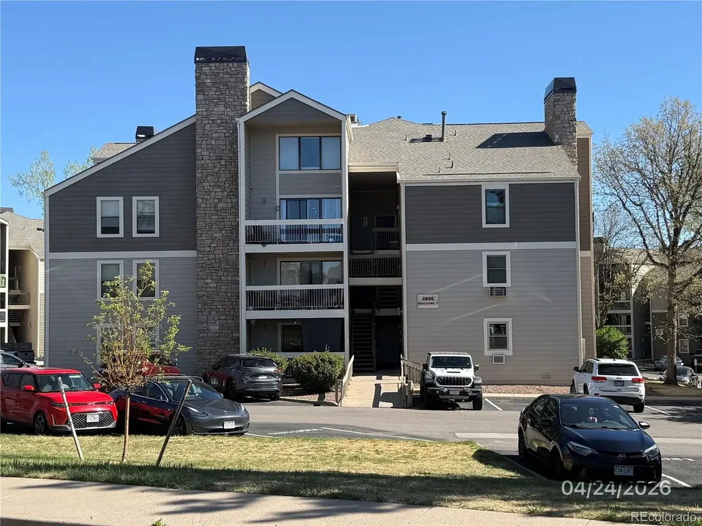 4896 S Dudley Street Littleton CO 80123