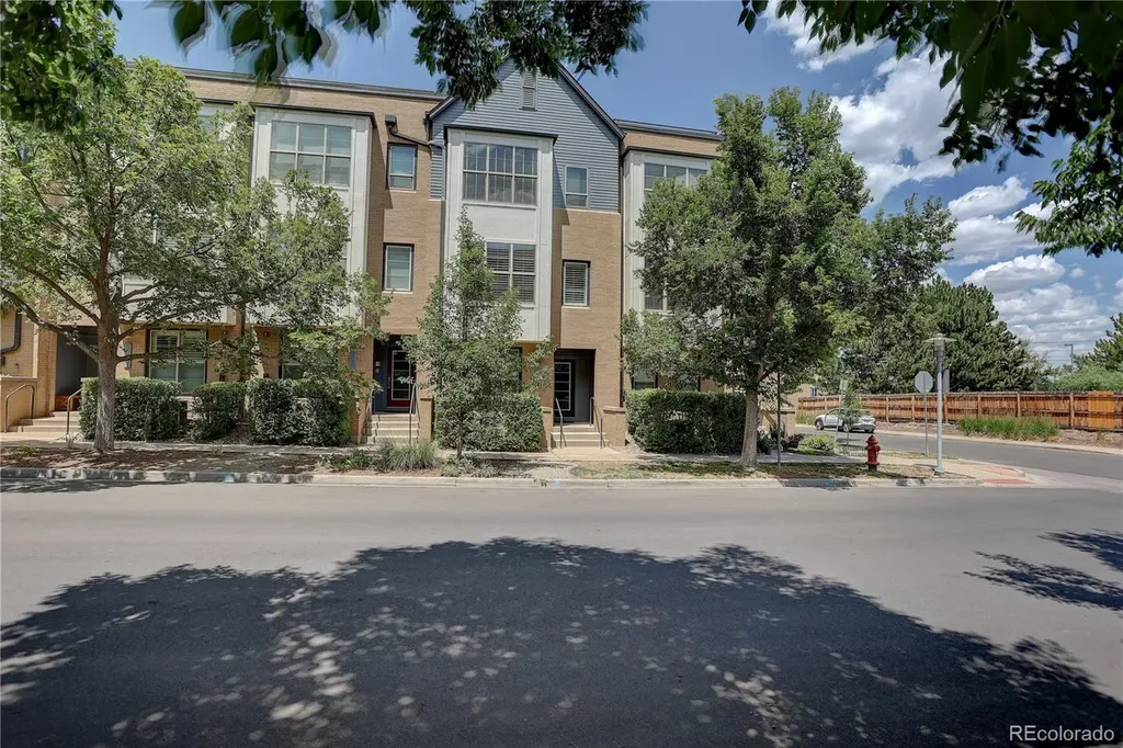 6907 W Virginia Place Denver CO 80226