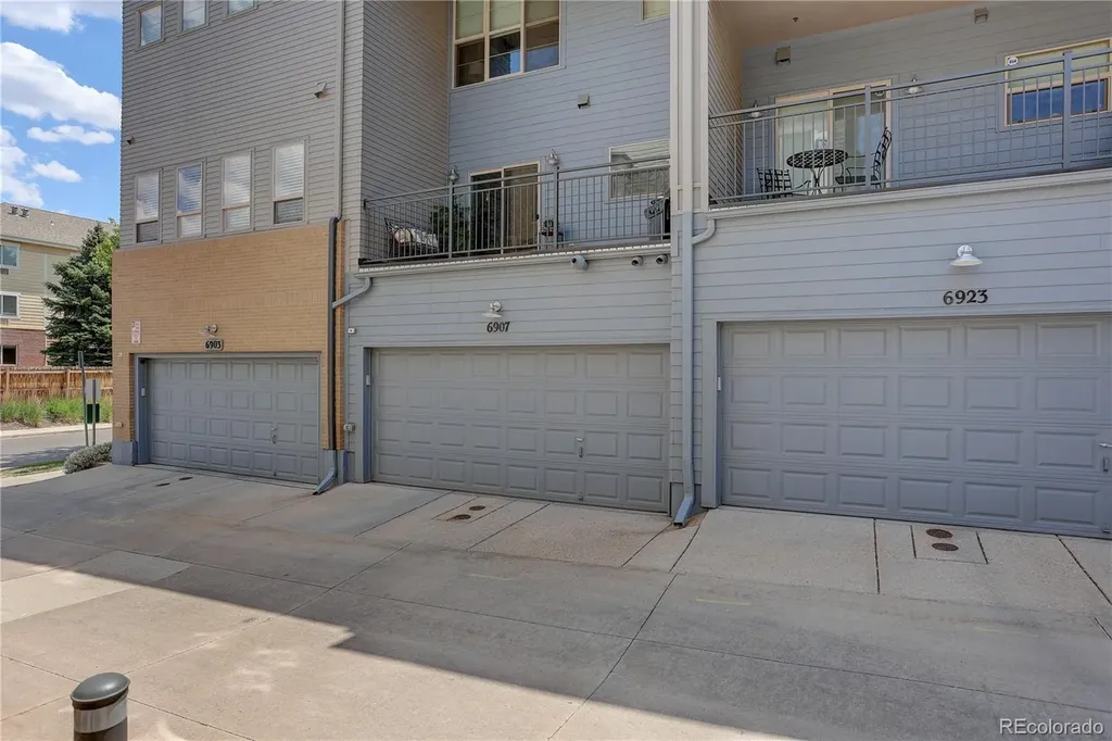 6907 W Virginia Place Denver CO 80226
