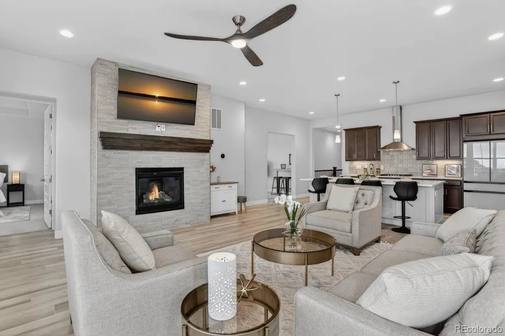 8823 S Quemoy Court Aurora CO 80016