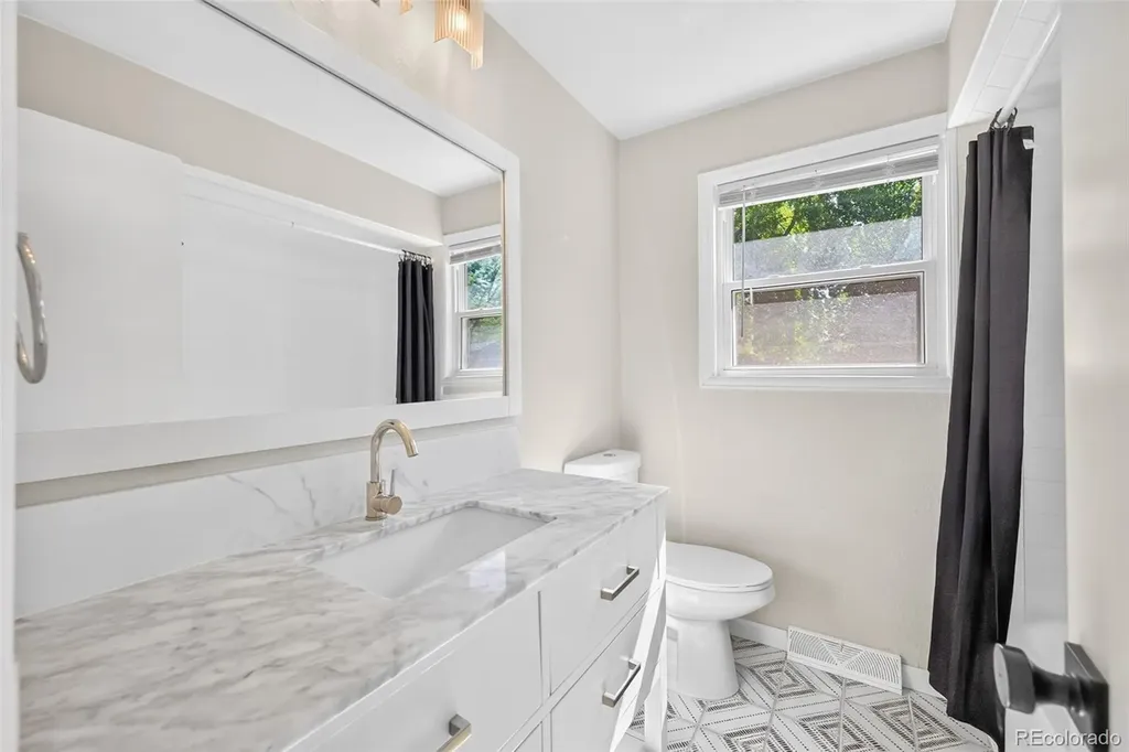 2628 S Allison Street Lakewood CO 80227