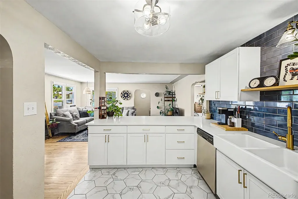 2758 S Irving Street Denver CO 80236