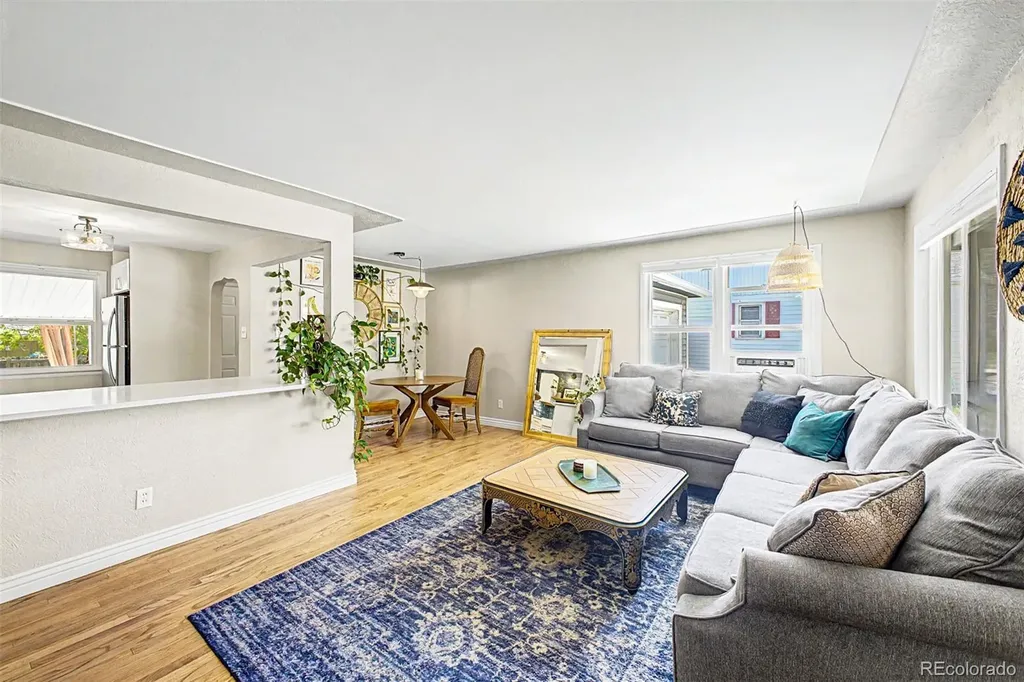 2758 S Irving Street Denver CO 80236