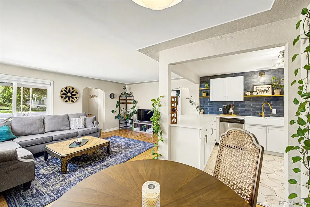 2758 S Irving Street Denver CO 80236