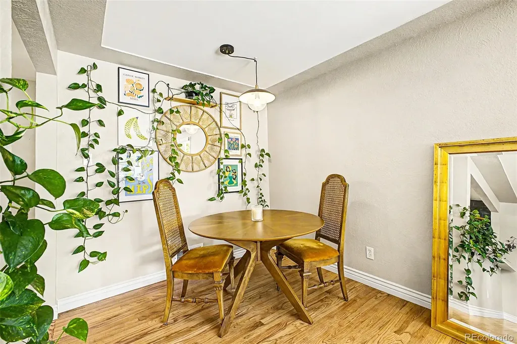 2758 S Irving Street Denver CO 80236