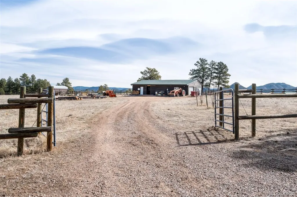 455 Satanta Circle Westcliffe CO 81252