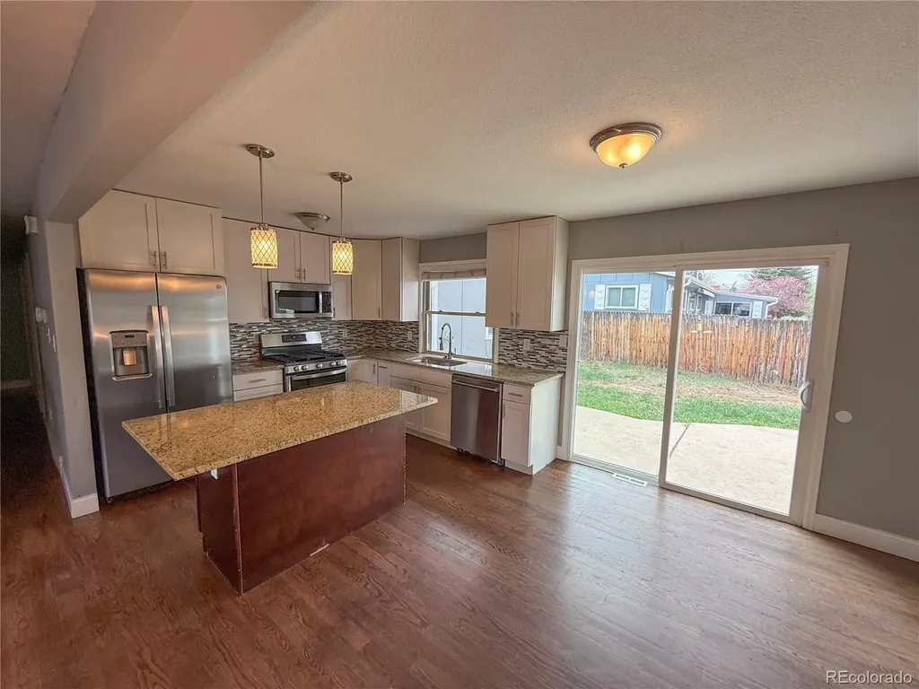 895 S Garrison Street Lakewood CO 80226