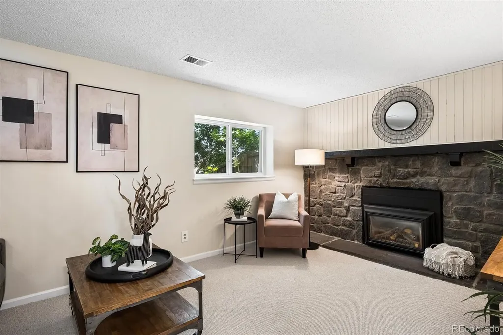 20960 E Ida Avenue Centennial CO 80015