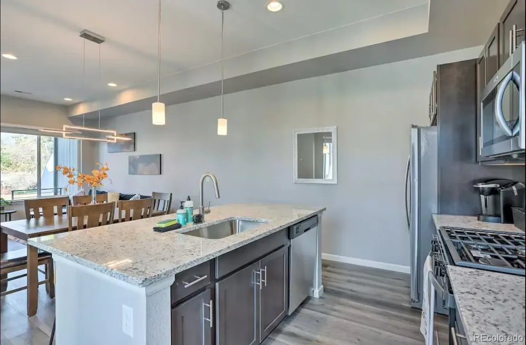 5302 E 64th Avenue Commerce City CO 80022