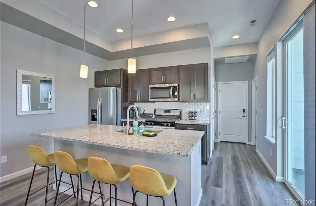 5302 E 64th Avenue Commerce City CO 80022