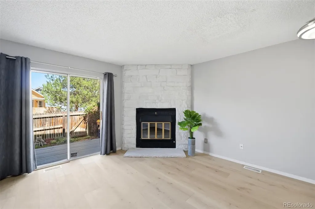 9509 W Coal Mine Avenue Littleton CO 80123