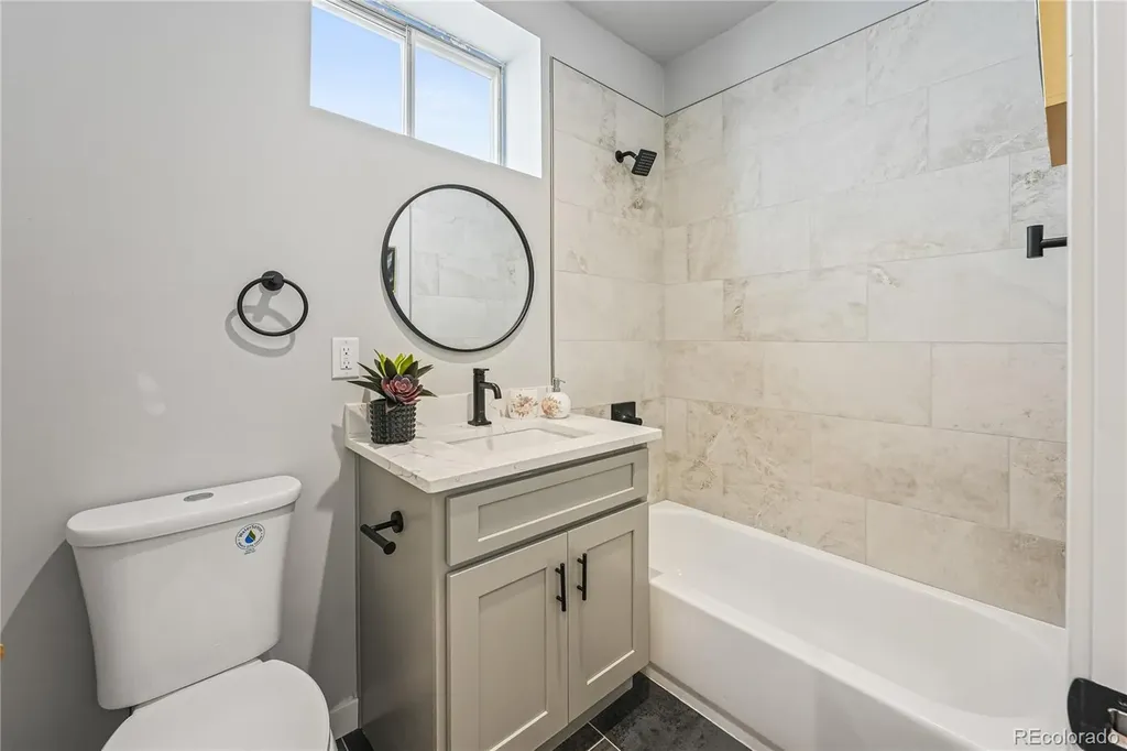2949 Glenarm Place Denver CO 80205