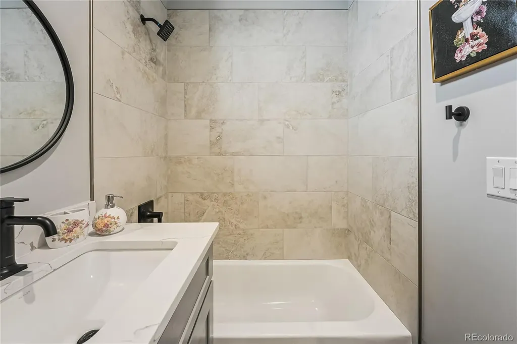 2949 Glenarm Place Denver CO 80205