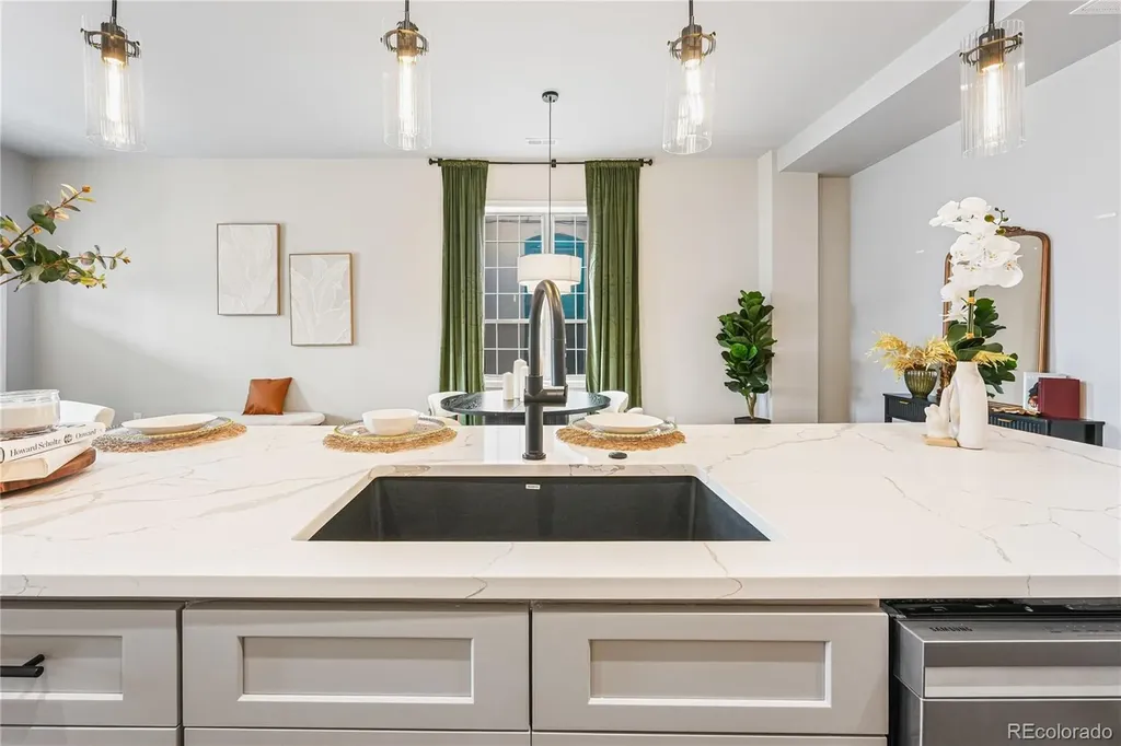2949 Glenarm Place Denver CO 80205