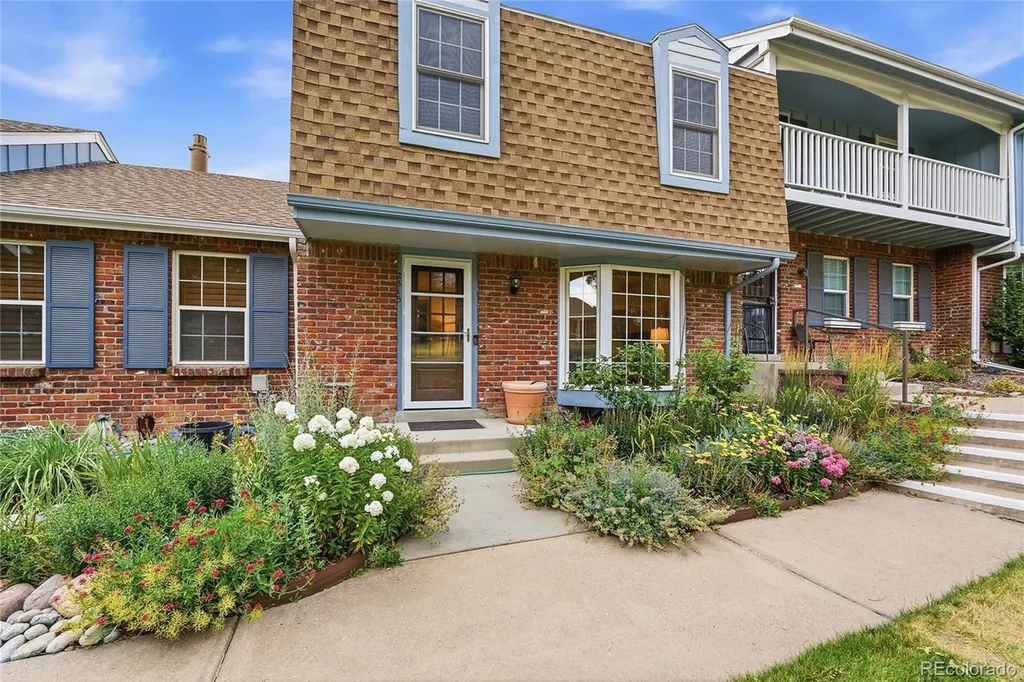 2515 E Geddes Place Littleton CO 80122