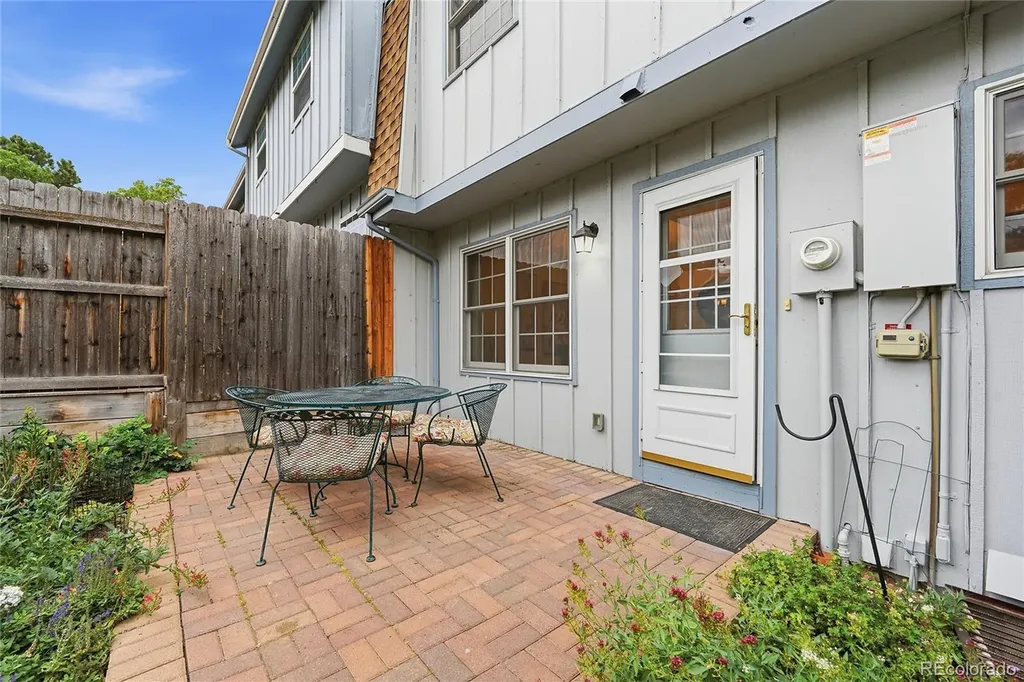 2515 E Geddes Place Littleton CO 80122