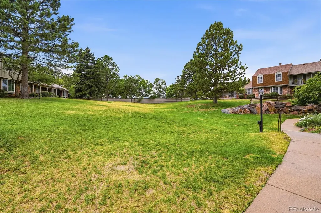 2515 E Geddes Place Littleton CO 80122