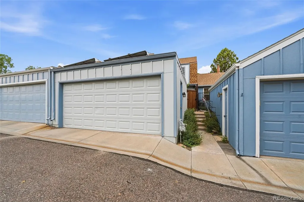 2515 E Geddes Place Littleton CO 80122