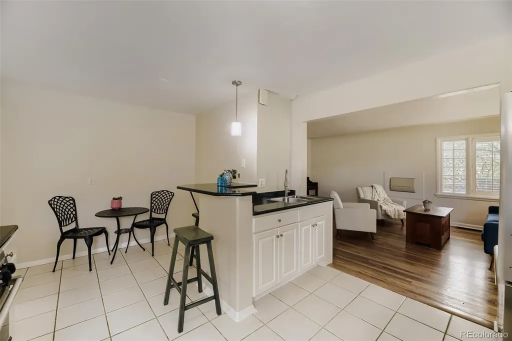 5611 S Hickory Street Littleton CO 80120