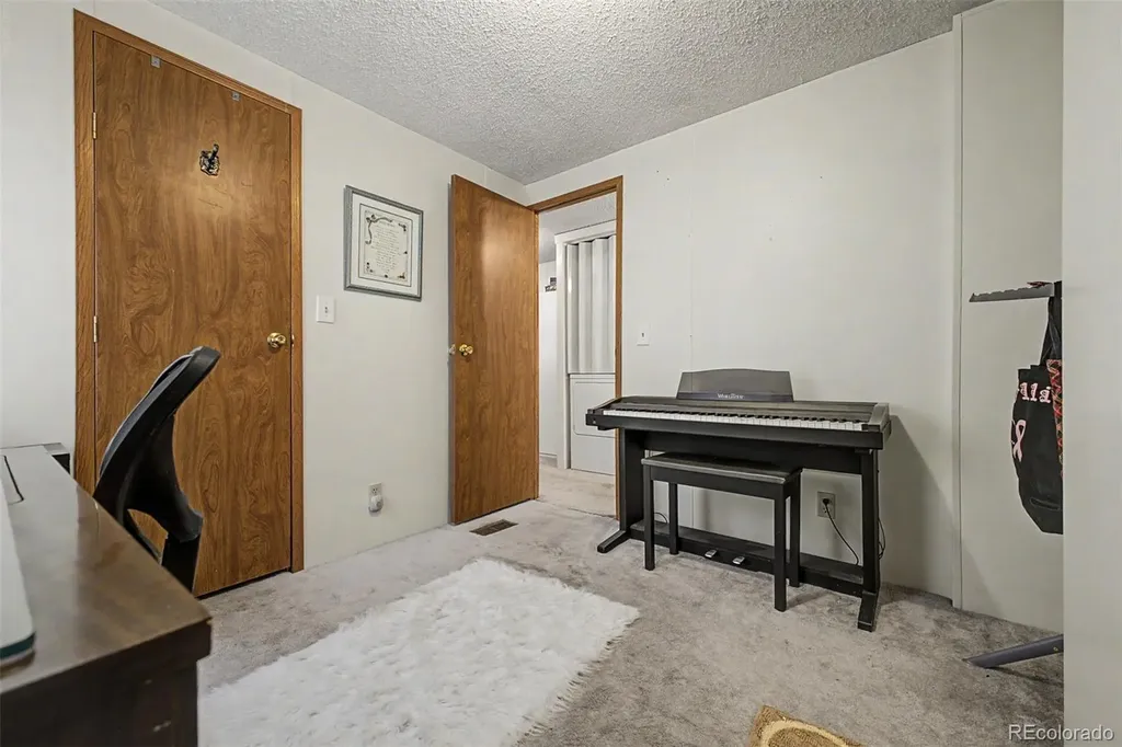 1801 W 92nd Avenue Denver CO 80260