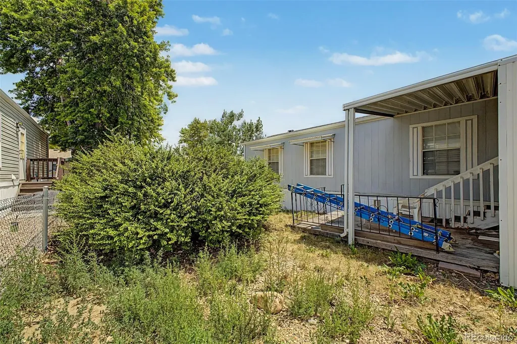 1801 W 92nd Avenue Denver CO 80260