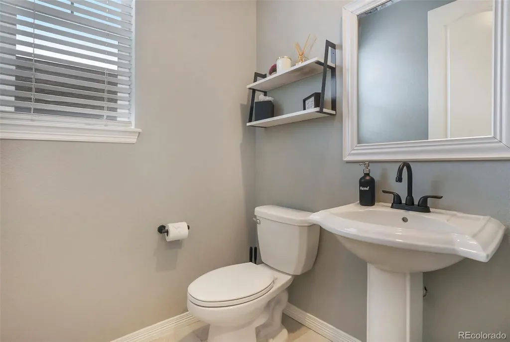 8078 S Yantley Court Aurora CO 80016