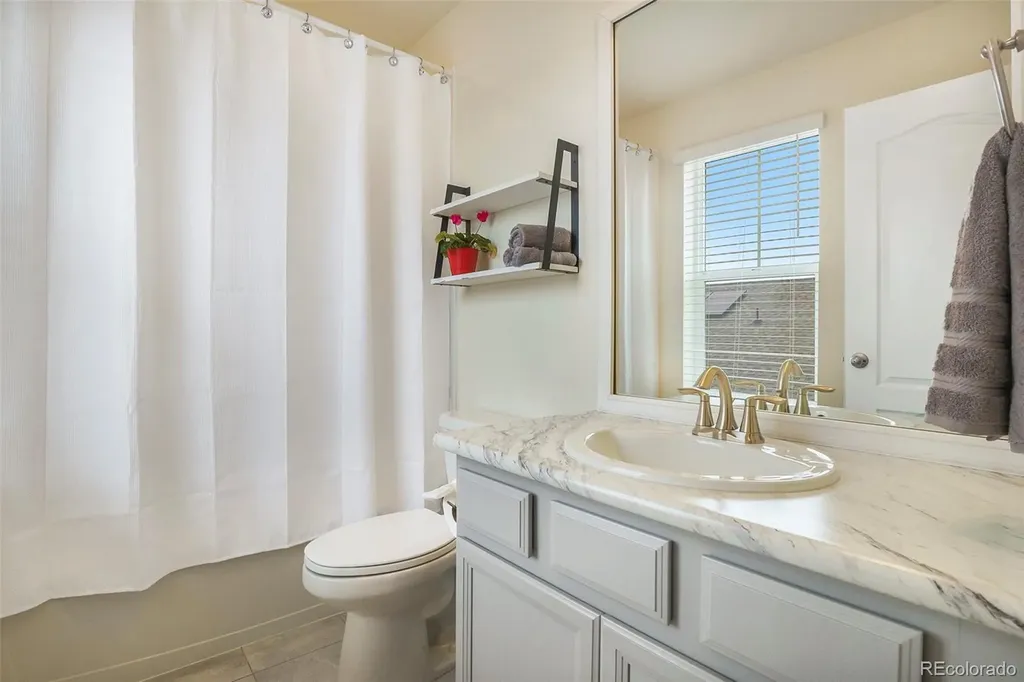 8078 S Yantley Court Aurora CO 80016