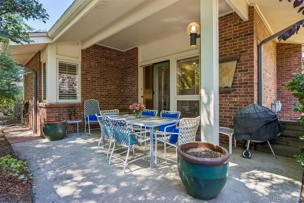 2552 E Alameda Avenue Denver CO 80209