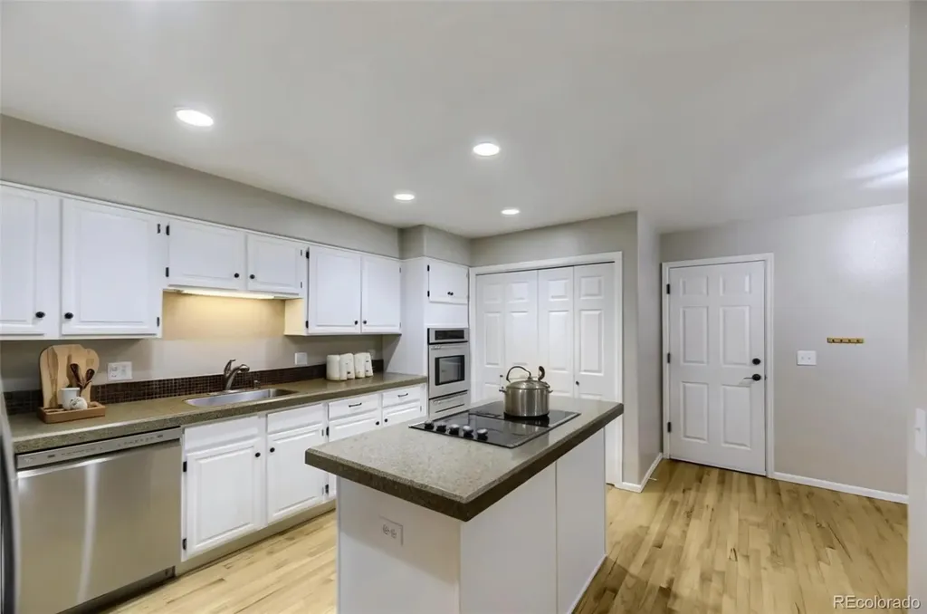 8703 Wentworth Court Lone Tree CO 80124