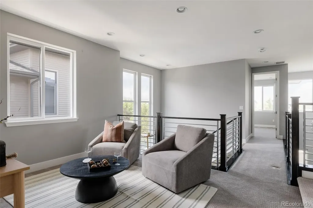 8910 Beekman Place Denver CO 80238