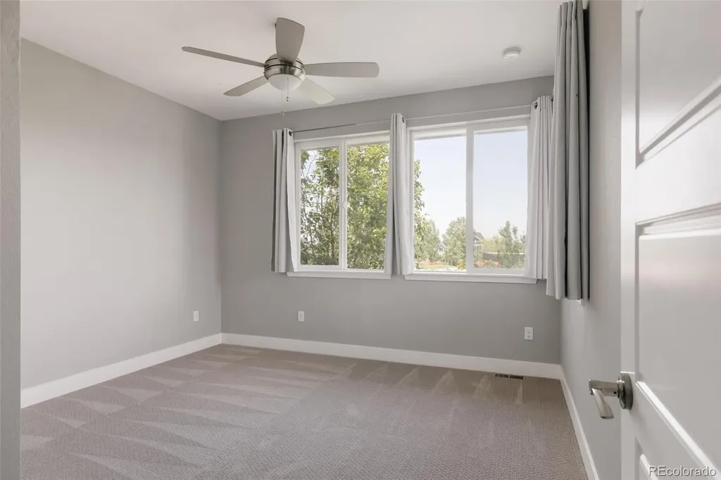 8910 Beekman Place Denver CO 80238