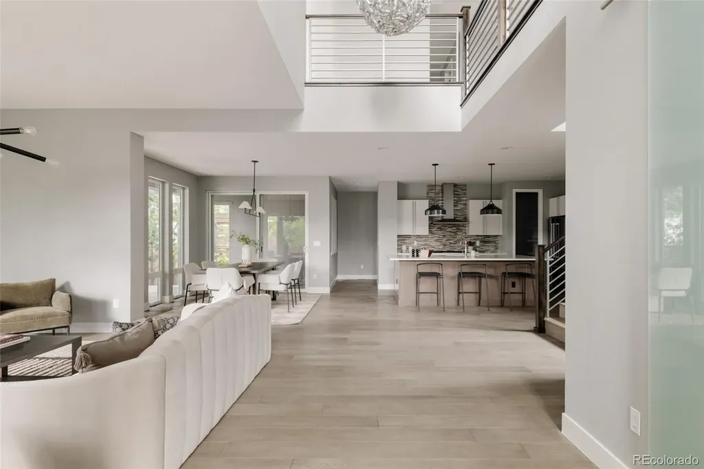 8910 Beekman Place Denver CO 80238
