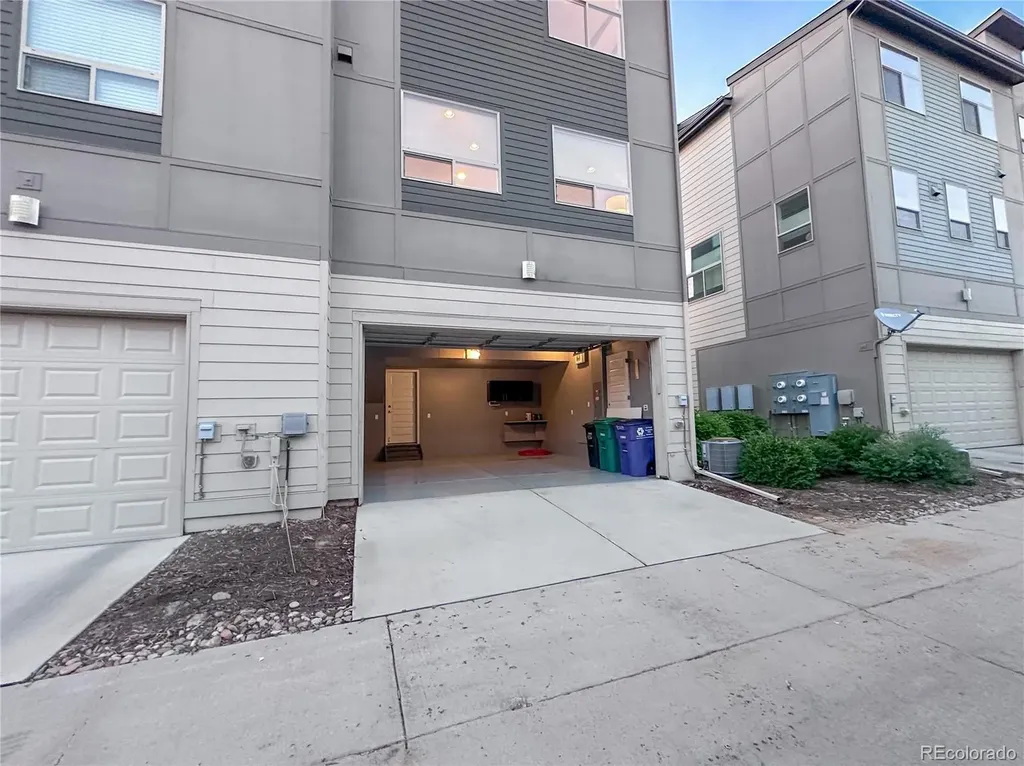 9026 E 52nd Avenue Denver CO 80238