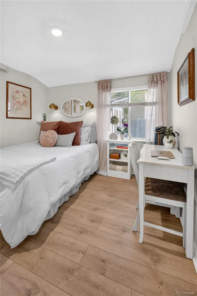 1057 E 5th Street Loveland CO 80537