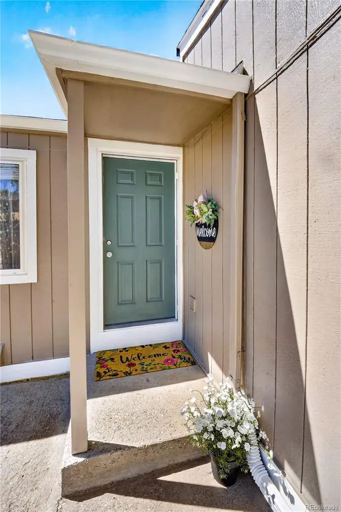 1057 E 5th Street Loveland CO 80537