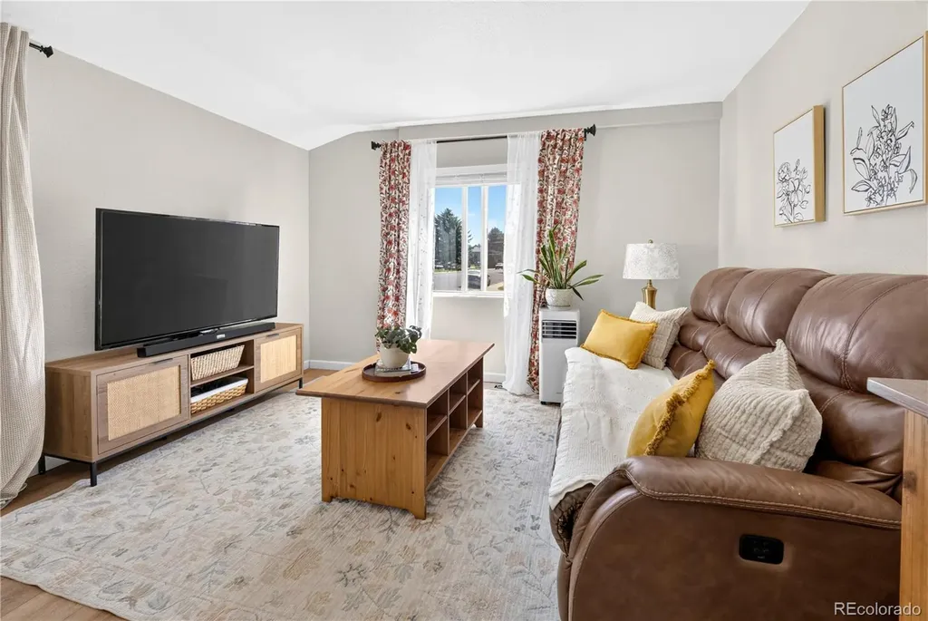 1057 E 5th Street Loveland CO 80537