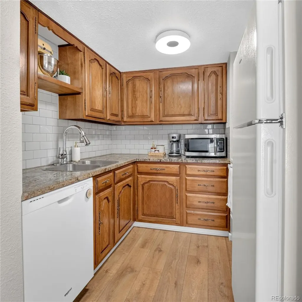 1057 E 5th Street Loveland CO 80537