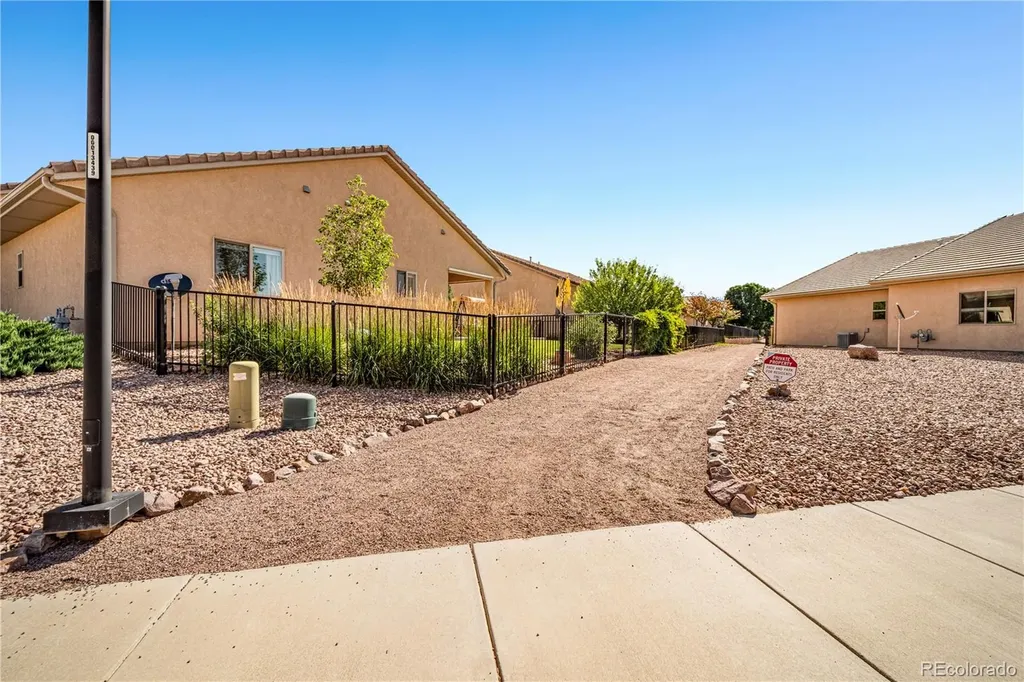 3028 N Cranberry Loop Canon City CO 81212