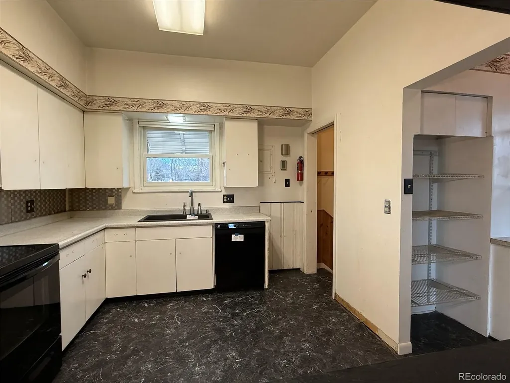 1651 Routt Street Lakewood CO 80215