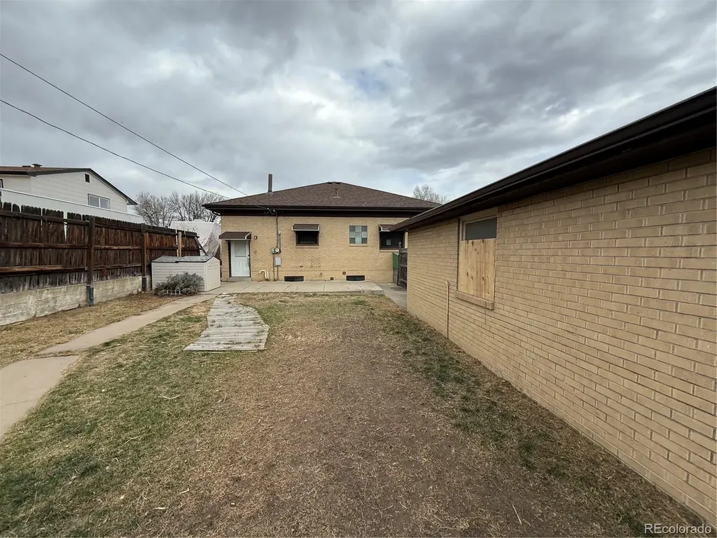 1651 Routt Street Lakewood CO 80215