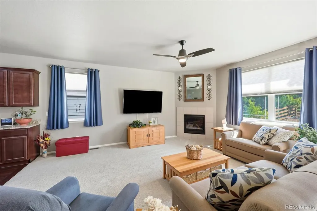 4832 S Tempe Street Aurora CO 80015