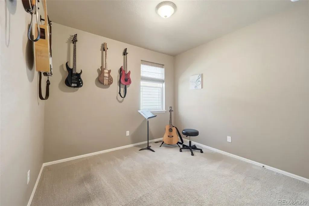 4832 S Tempe Street Aurora CO 80015
