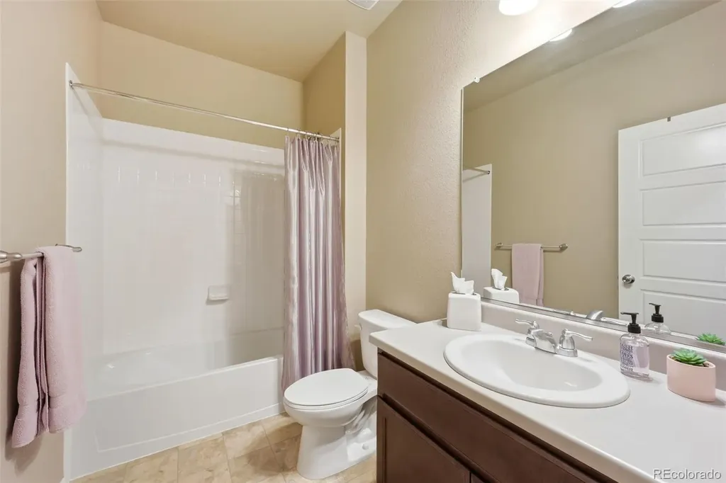 4832 S Tempe Street Aurora CO 80015